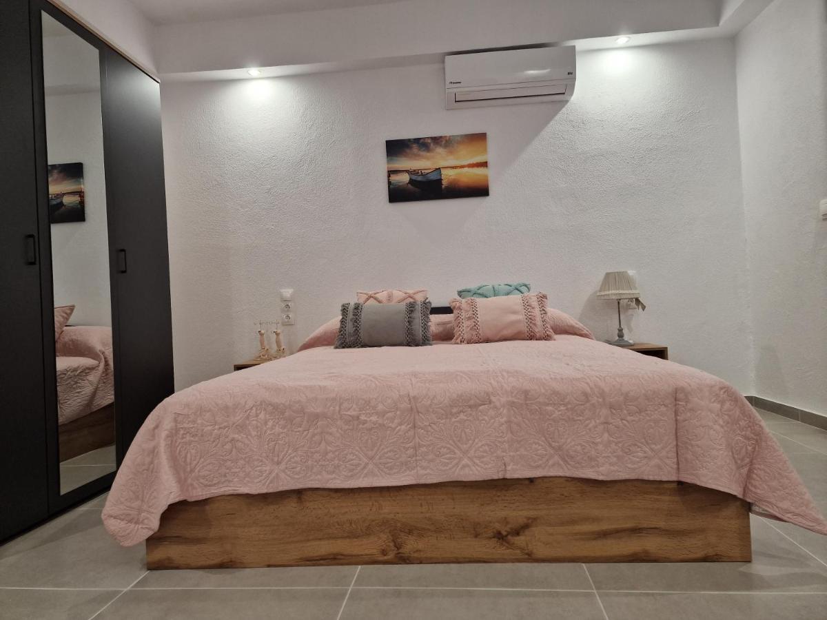Apartamento Το Στενάκι Skiathos Exterior foto